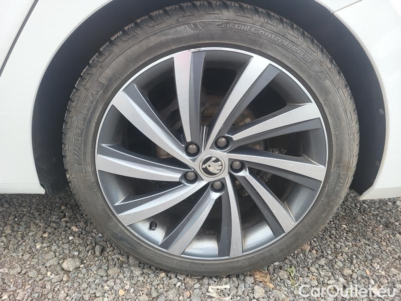  Skoda  Octavia  Lim. (NX3)(2020)  1.5e-TEC 110 Style AT #5