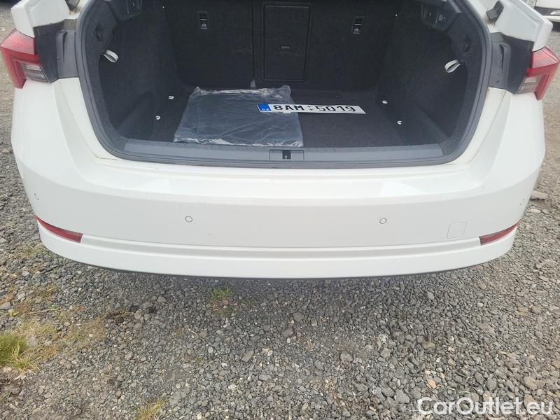  Skoda  Octavia  Lim. (NX3)(2020)  1.5e-TEC 110 Style AT #10