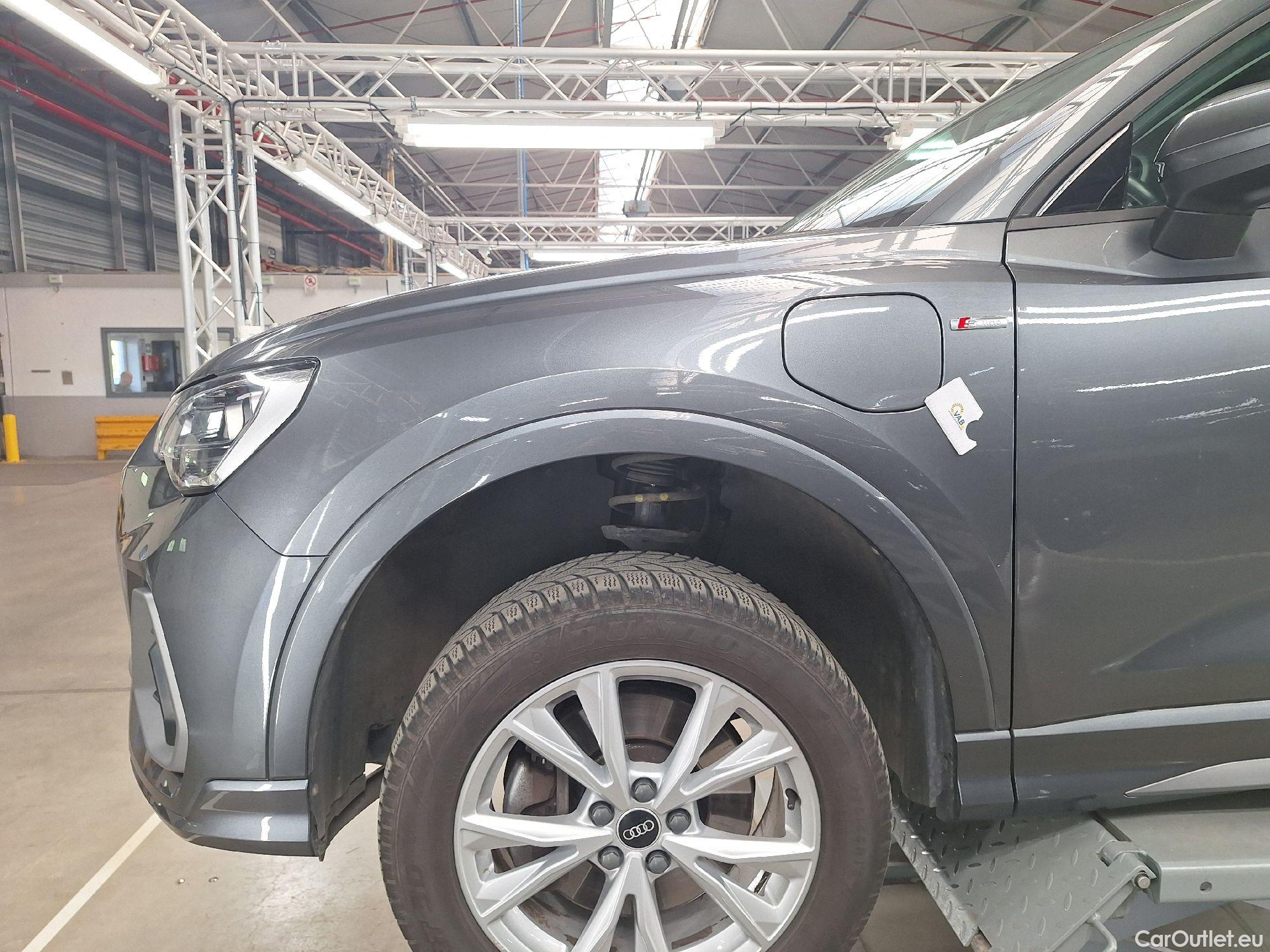 Audi  Q3 Audi,  '18, Audi  45 TFSI e S tronic S Line 5d #10
