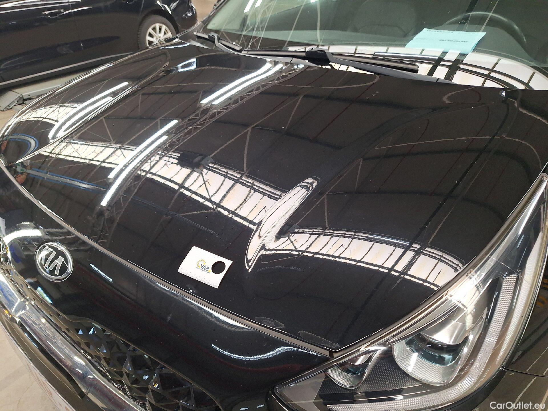  KIA  Niro Kia,  FL'19, KIA  Business Line 1.6 GDi HEV 6DCT 5d #1