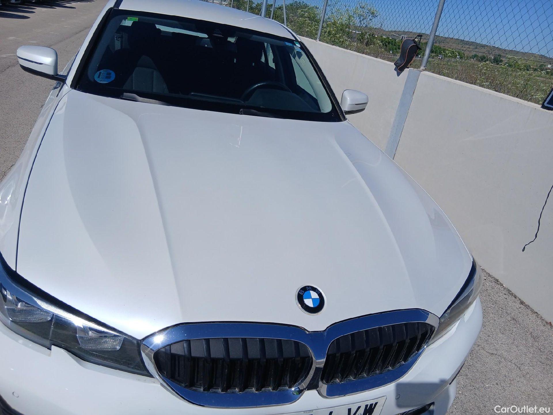  Bmw  Serie 3 BMW   sedán 318d Auto. 150 CV #5