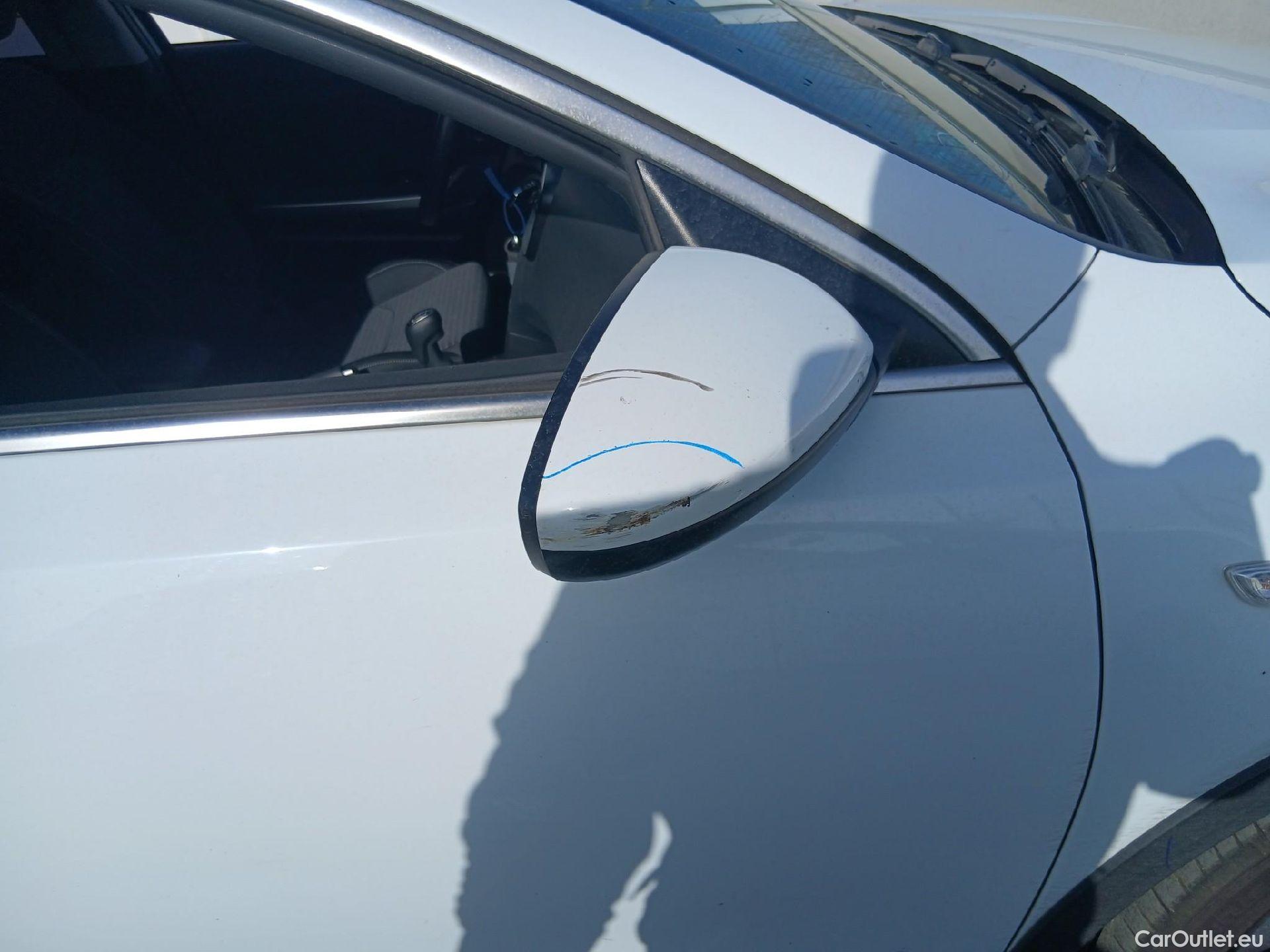  KIA  XCeed KIA  / 2019 / 5P / todoterreno 1.0 T-GDi Drive 88kW (120CV) #26