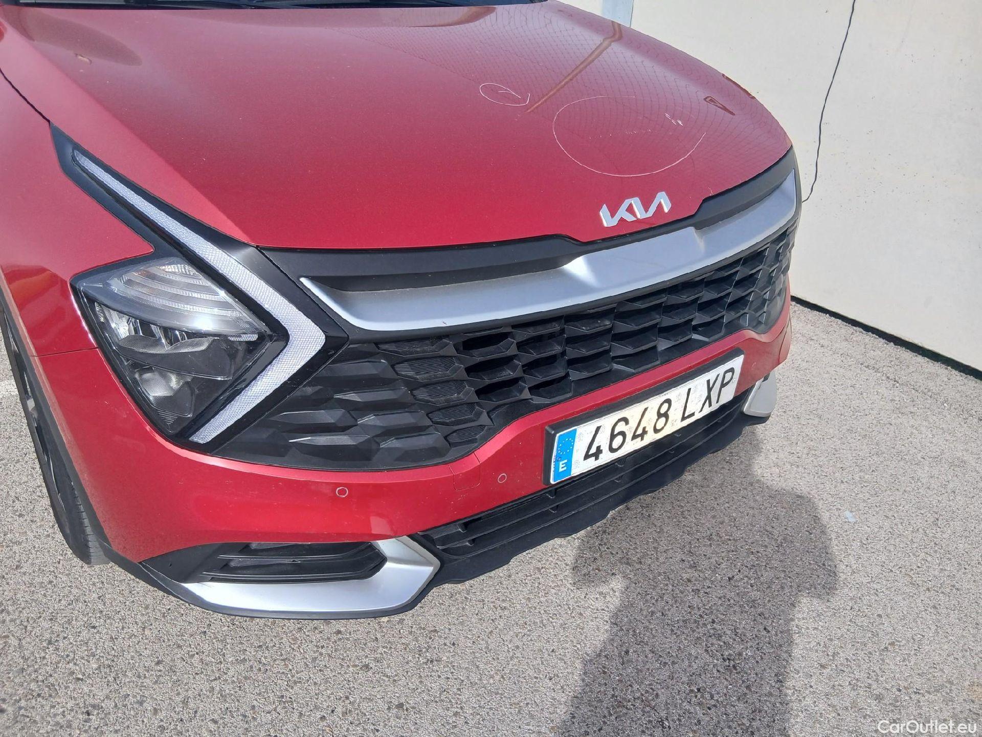  KIA  Sportage KIA  / 2022 / 5P / todoterreno 1.6 T-GDi 110kW (150CV) Drive 4x2 #3