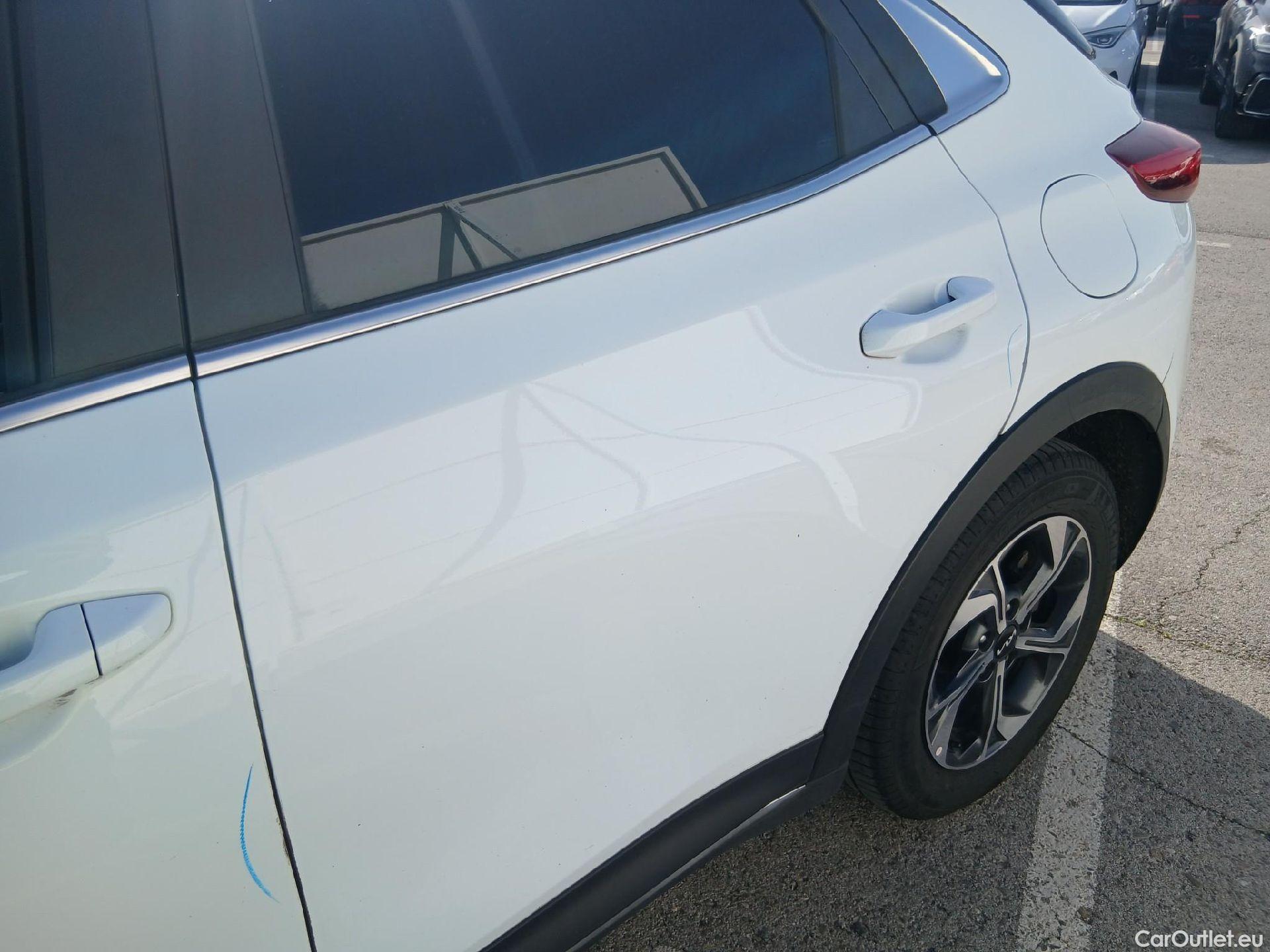  KIA  XCeed KIA  / 2019 / 5P / todoterreno 1.0 T-GDi Drive 88kW (120CV) #14