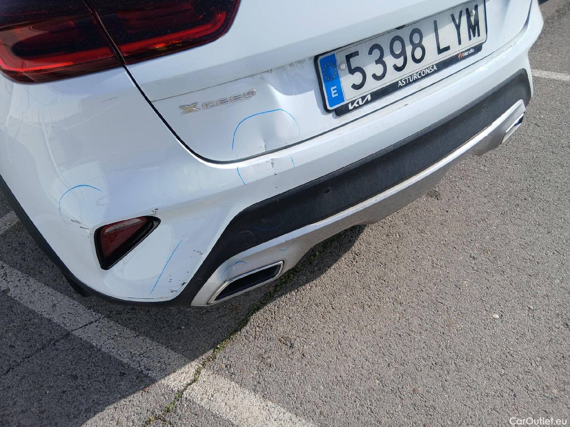  KIA  XCeed KIA  / 2019 / 5P / todoterreno 1.0 T-GDi Drive 88kW (120CV) #18