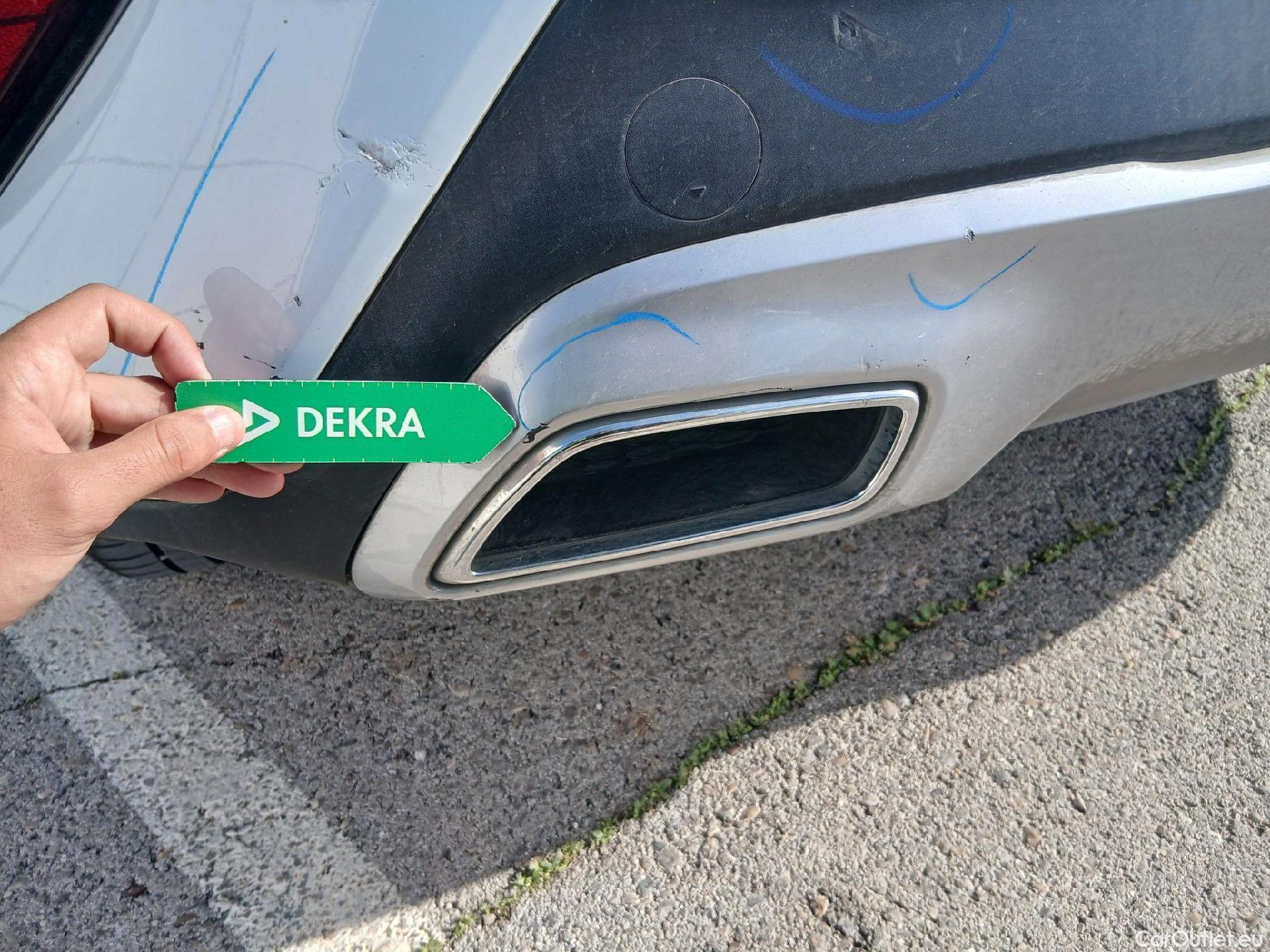 KIA  XCeed KIA  / 2019 / 5P / todoterreno 1.0 T-GDi Drive 88kW (120CV) #23