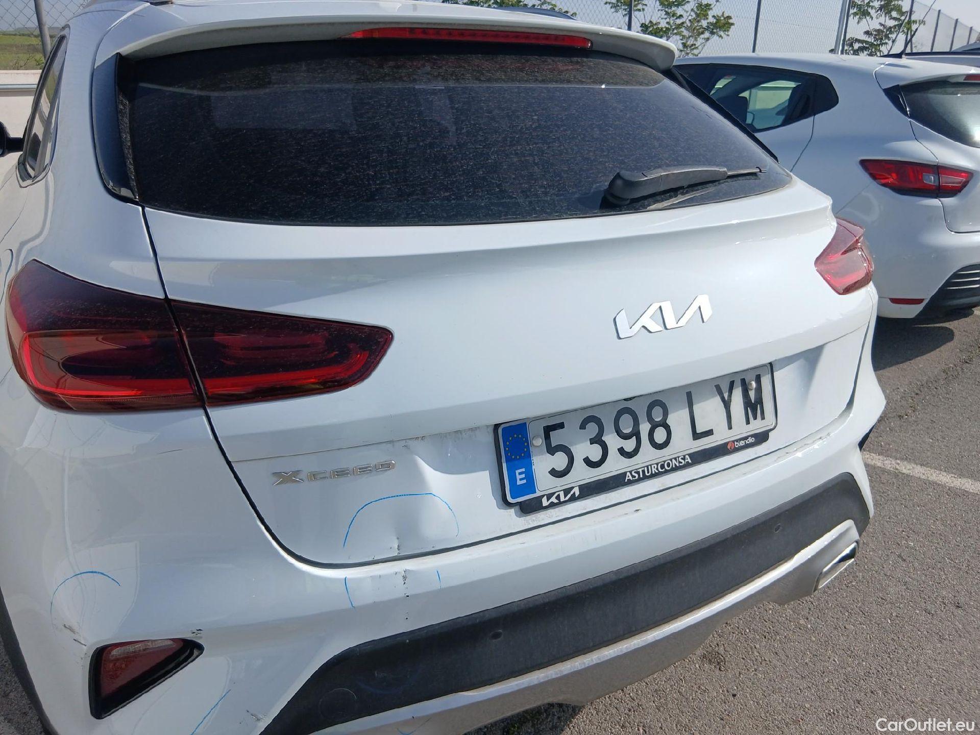  KIA  XCeed KIA  / 2019 / 5P / todoterreno 1.0 T-GDi Drive 88kW (120CV) #16