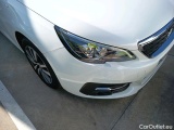  Peugeot  308 PEUGEOT  / 2017 / 5P / berlina con portón 5p Style BlueHDi 130 S&S #18