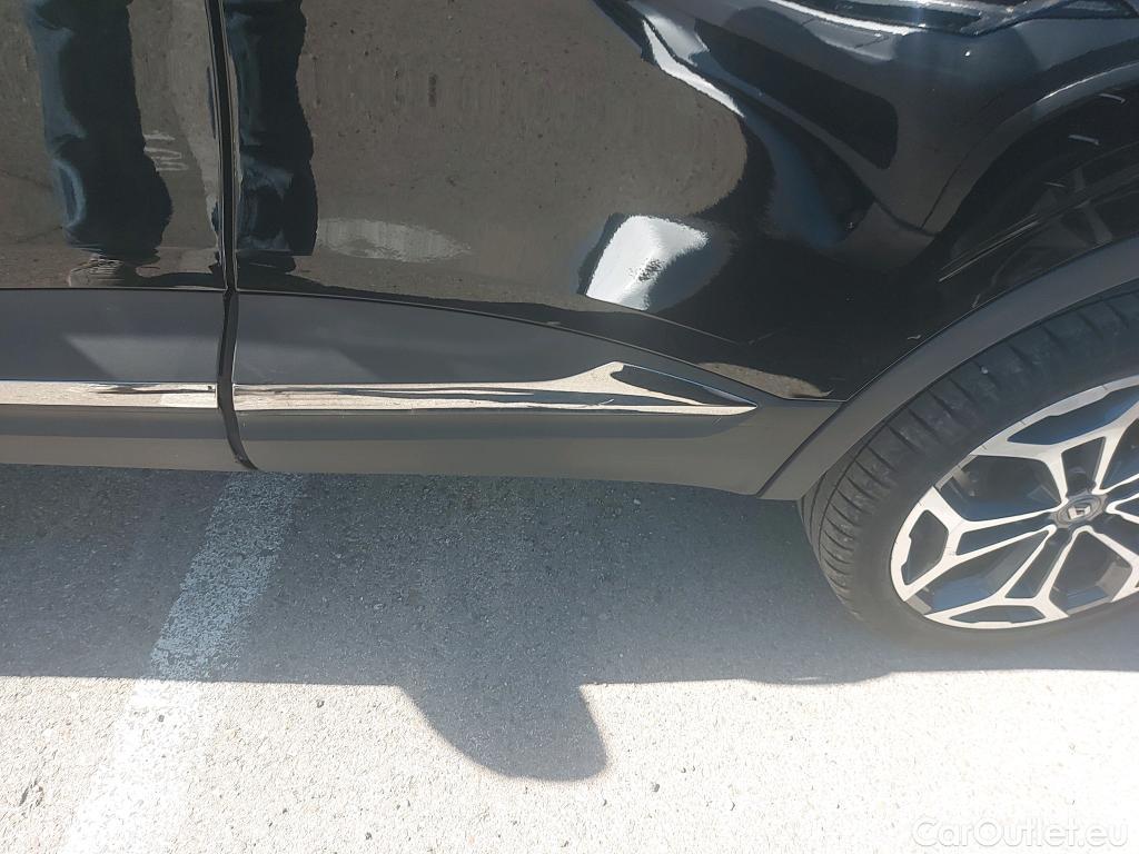  Renault  Kadjar RENAULT  / 2019 / 5P / crossover Zen GPF TCe 103kW (140CV) EDC (AC) #1