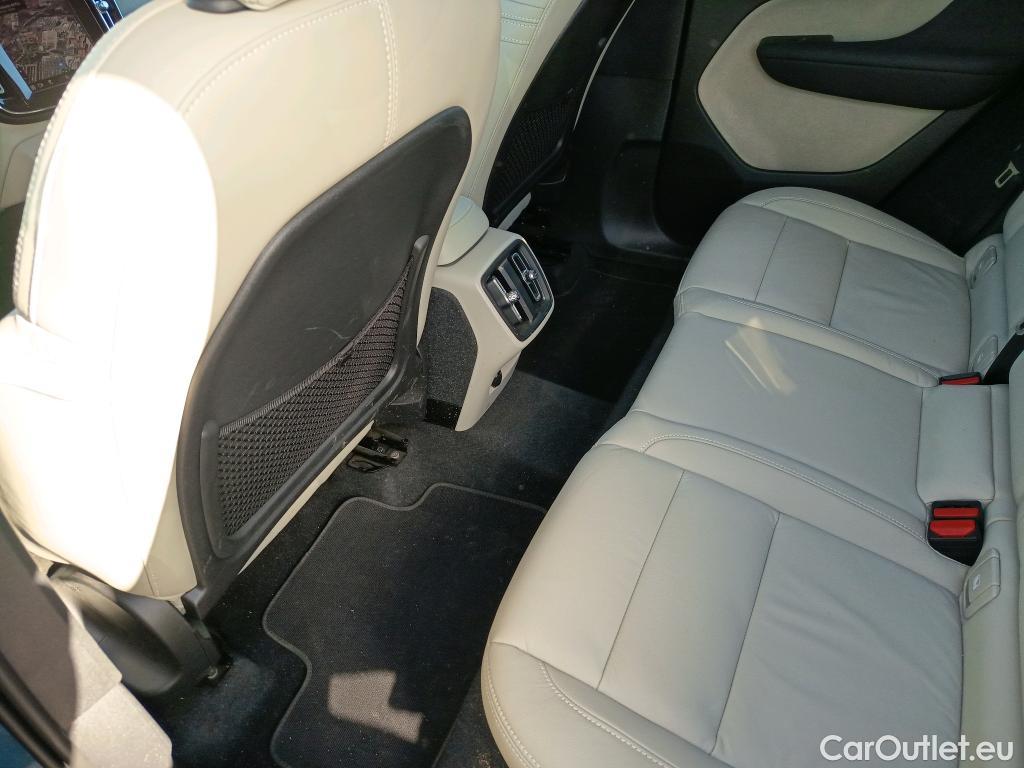  Volvo  XC 40 VOLVO XC40 / 2021 / 5P / todoterreno 2.0 B4 G AWD Plus Bright Auto #23