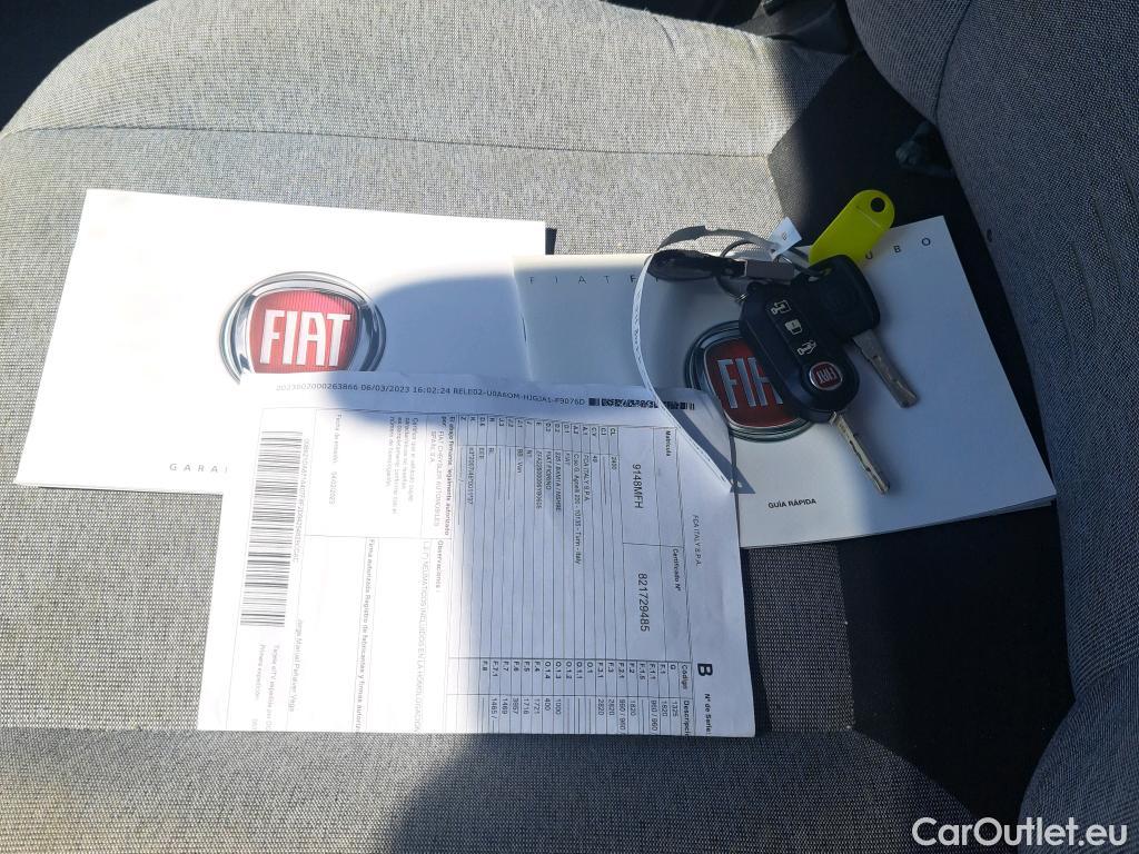  Fiat  Fiorino FIAT  / 2016 / 4P / furgón derivado de turismo Cargo SX N1 1.3 MJet 70 kW (95 CV) #38