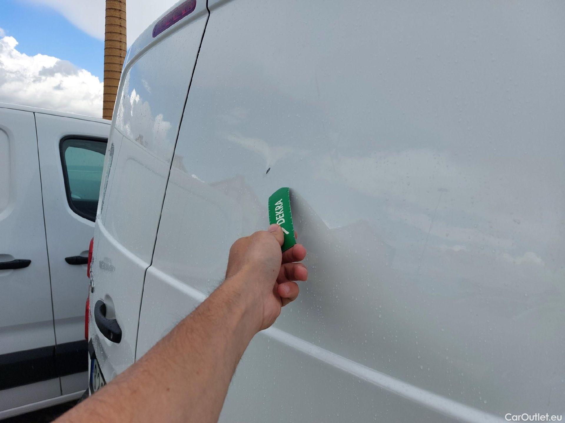  Opel  Vivaro OPEL  / 2019 / 4P / furgón 1.5 Diésel 74kW (100CV) M Std Express #11