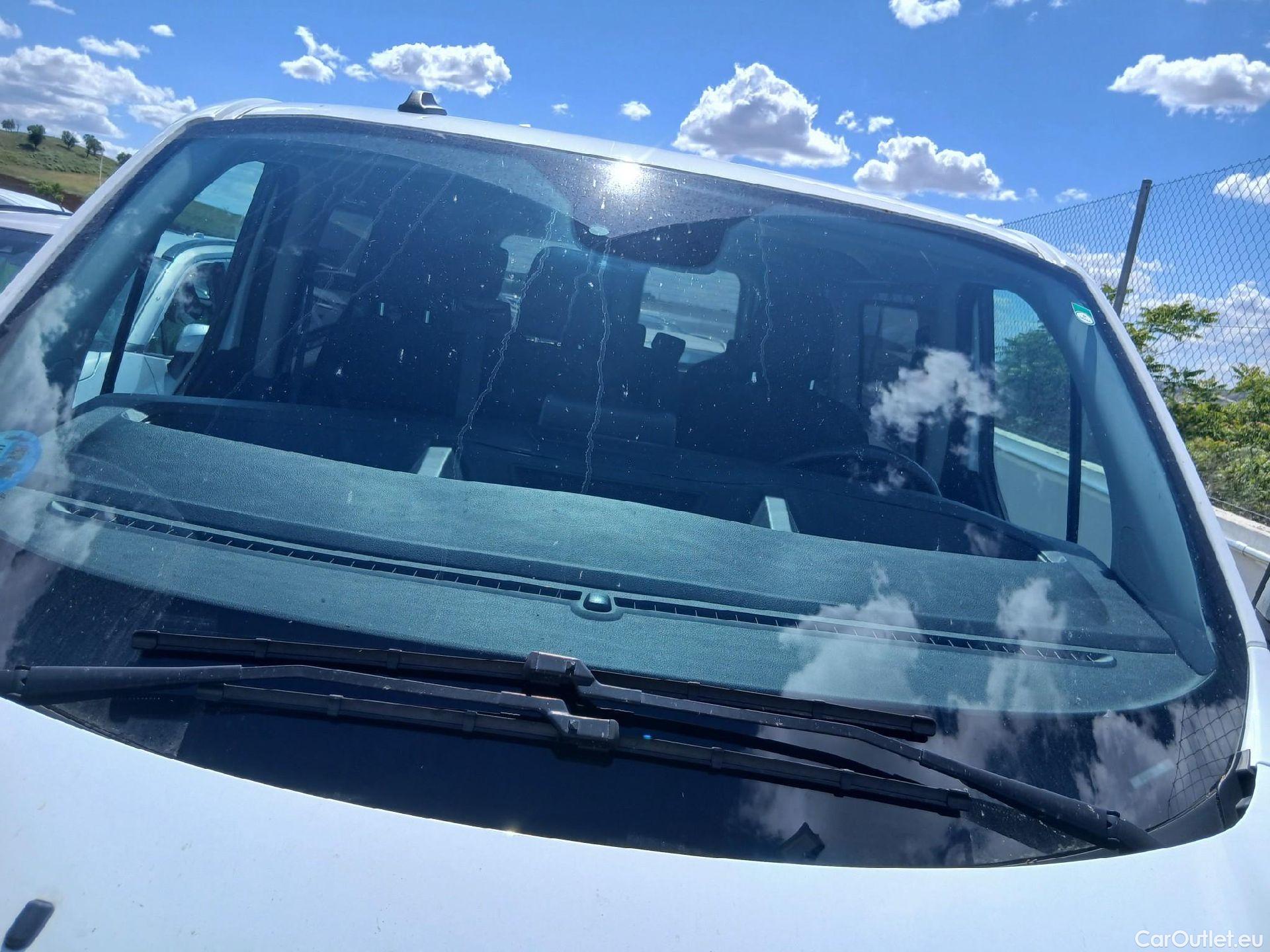  Ford  Transit  Custom Combi / Tourneo Custom 320 L1 Trend 2.0 Ecoblue 150CV MT6 E6d #11