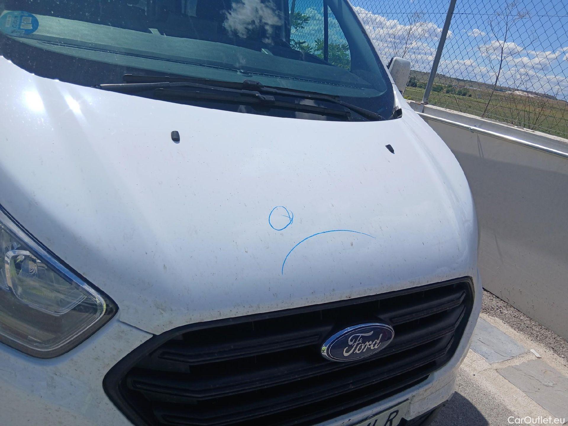  Ford  Transit  Custom Combi / Tourneo Custom 320 L1 Trend 2.0 Ecoblue 150CV MT6 E6d #9