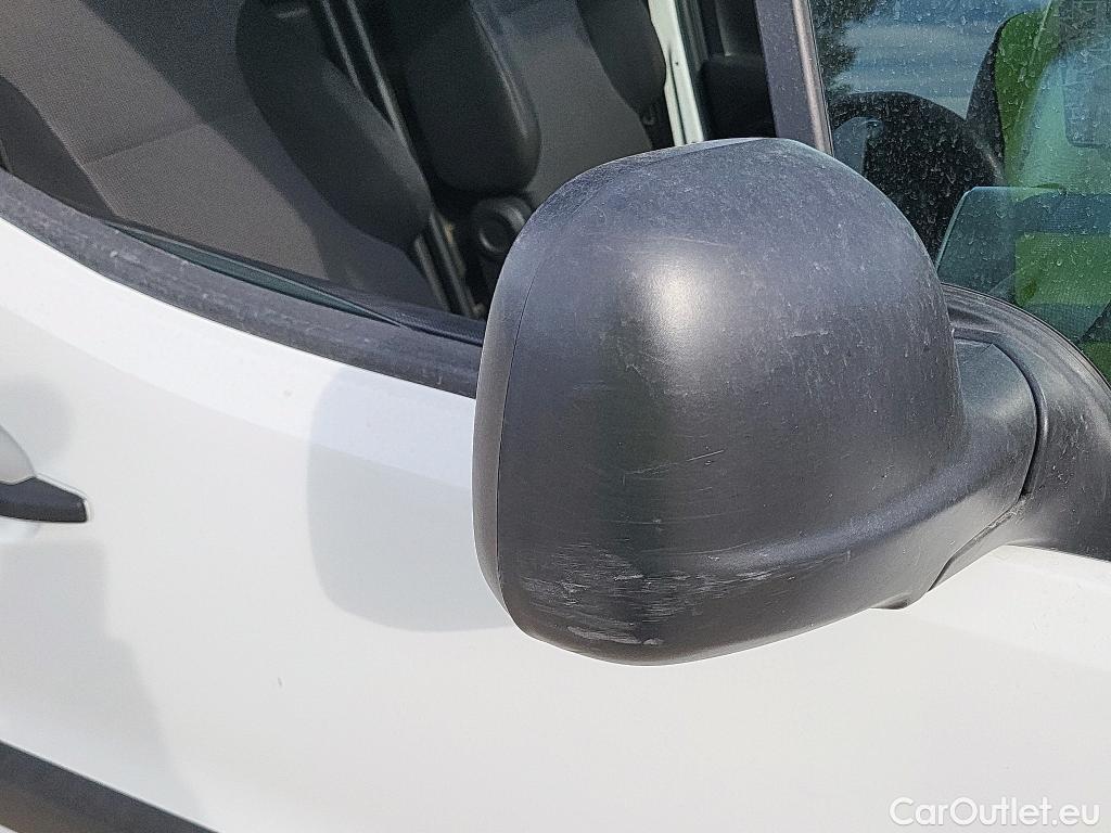  Citroen  Berlingo CITROEN  furgón derivado de turismo BlueHDi 100 CV #41