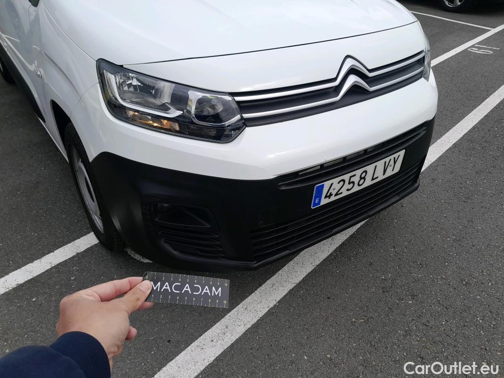  Citroen  Berlingo CITROEN  / 2018 / 4P / furgón derivado de turismo Talla XL BlueHDi 100 CLUB #11