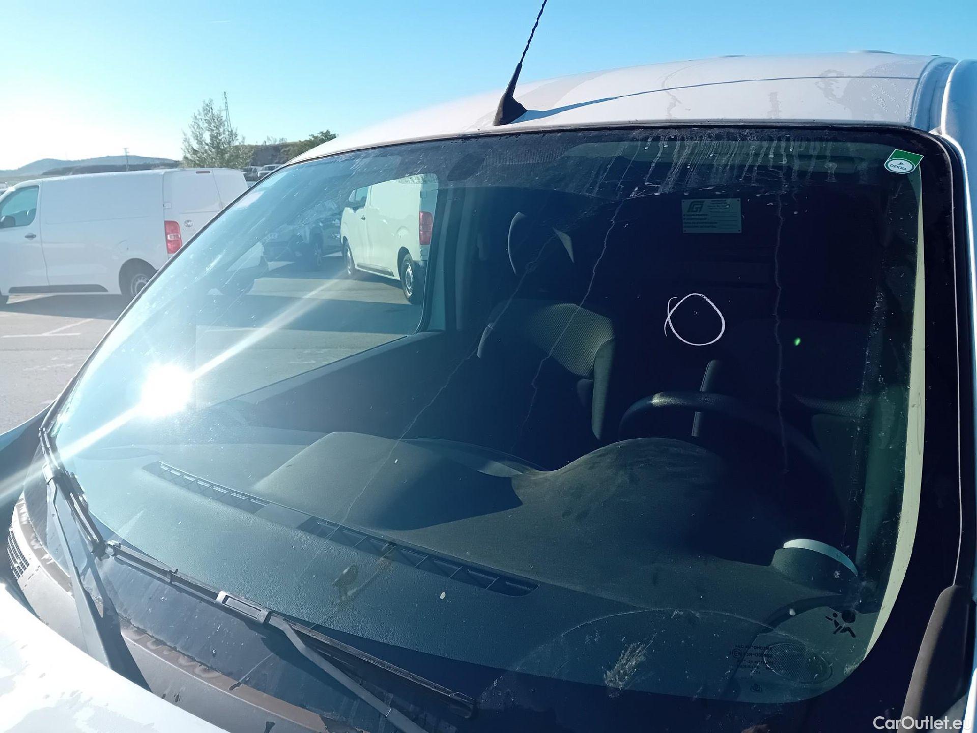  Nissan  NV200 NISSAN NV250 / 2019 / 4P / furgón 2pl 1.5dCi 85 kW (115 CV) L2H1 ÓPTIMA #3