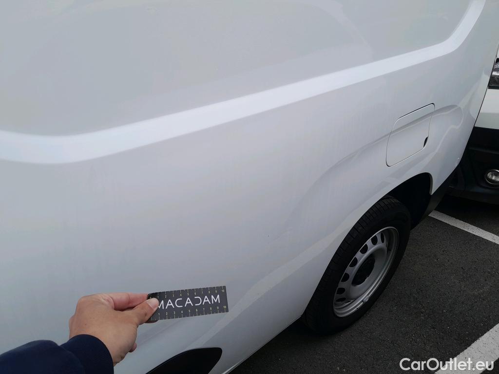  Citroen  Berlingo CITROEN  / 2018 / 4P / furgón derivado de turismo Talla XL BlueHDi 100 CLUB #1