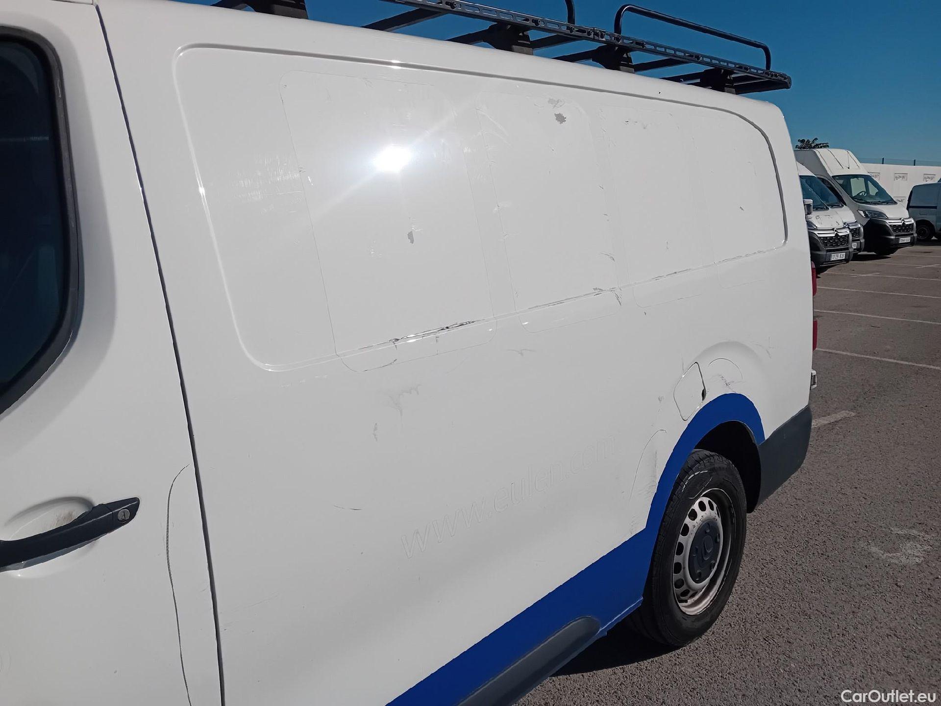  Citroen  Jumpy CITROEN  / 2016 / 4P / furgón Talla XL BlueHDi 120 S&S 6v Club #16