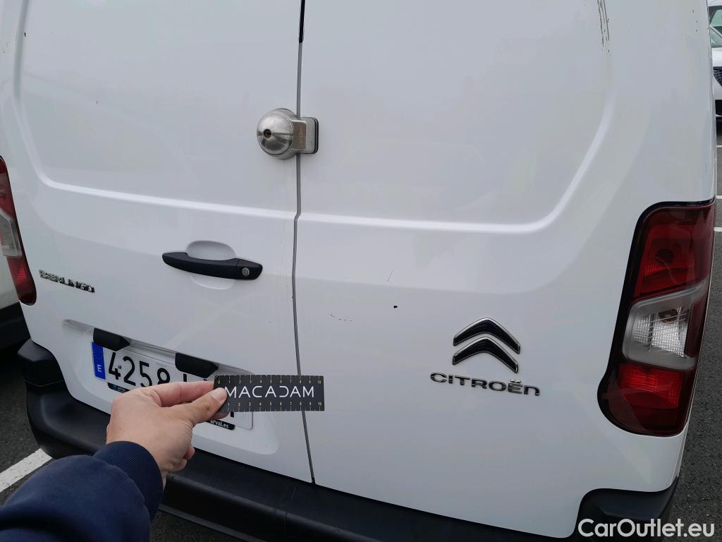  Citroen  Berlingo CITROEN  / 2018 / 4P / furgón derivado de turismo Talla XL BlueHDi 100 CLUB #3