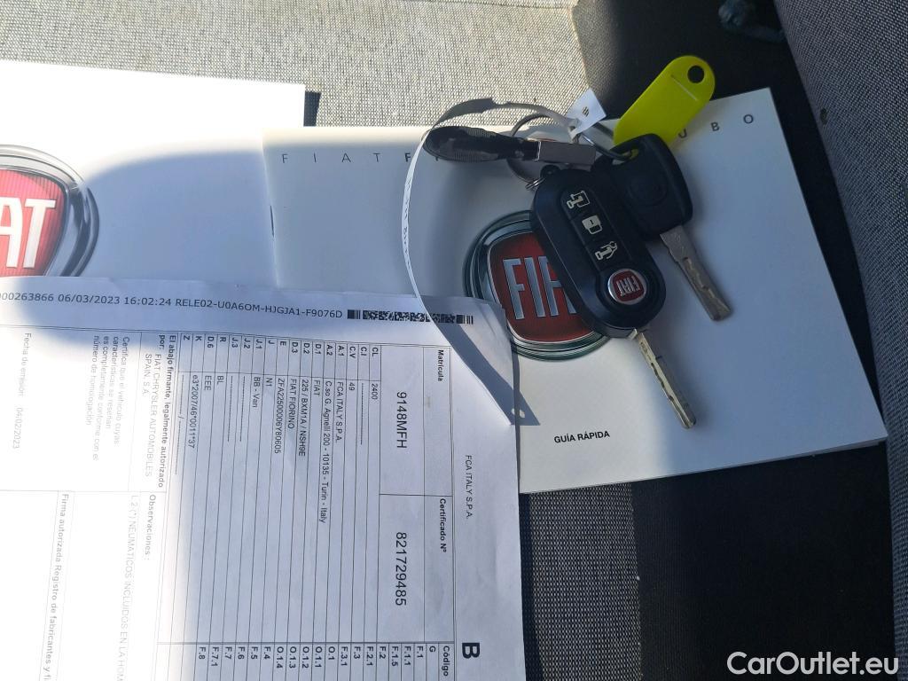  Fiat  Fiorino FIAT  / 2016 / 4P / furgón derivado de turismo Cargo SX N1 1.3 MJet 70 kW (95 CV) #39
