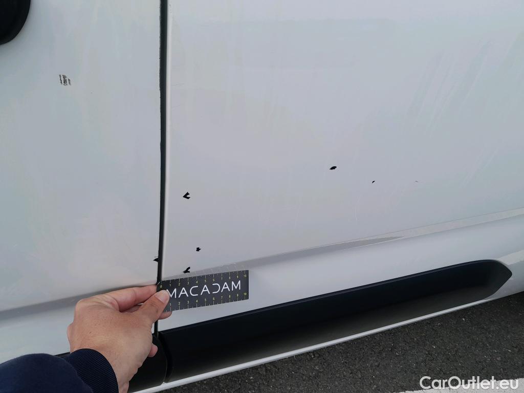  Citroen  Berlingo CITROEN  / 2018 / 4P / furgón derivado de turismo Talla XL BlueHDi 100 CLUB #8