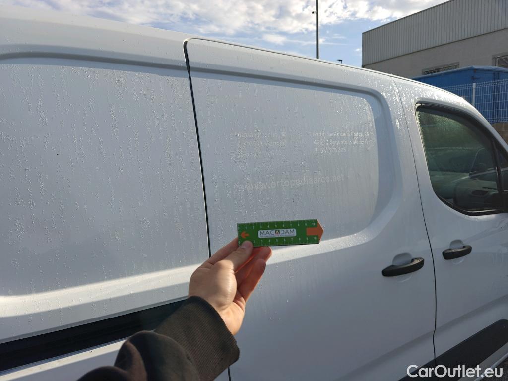  Opel  Combo OPEL  / 2018 / 4P / furgón derivado de turismo 1.5 TD 75kW (100CV) Select L H1 1000kg #34