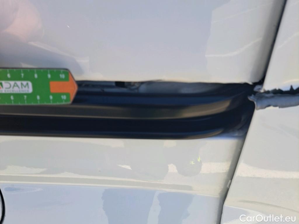  Fiat  Fiorino FIAT  / 2016 / 4P / furgón derivado de turismo Cargo SX N1 1.3 MJet 70 kW (95 CV) #10