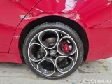  Alfa Romeo  Giulietta ALFA ROMEO GIULIA / 2016 / 4P / BERLINA 2.2 TD 210 CV VELOCE AT8 Q4 #19