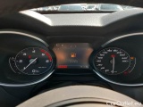  Alfa Romeo   STELVIO ALFA ROMEO / 2017 / 5P / SUV 2.2 TURBO DIESEL 190CV BUSINESS AT8 Q4 #33
