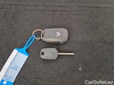  Citroen  C3 CITROEN  / 2020 / 5P / BERLINA BLUEHDI 100 SeS SHINE #163