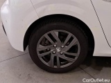  Peugeot  208 PEUGEOT  / 2019 / 5P / BERLINA ACTIVE PACK BLUEHDI 100 S/S #101