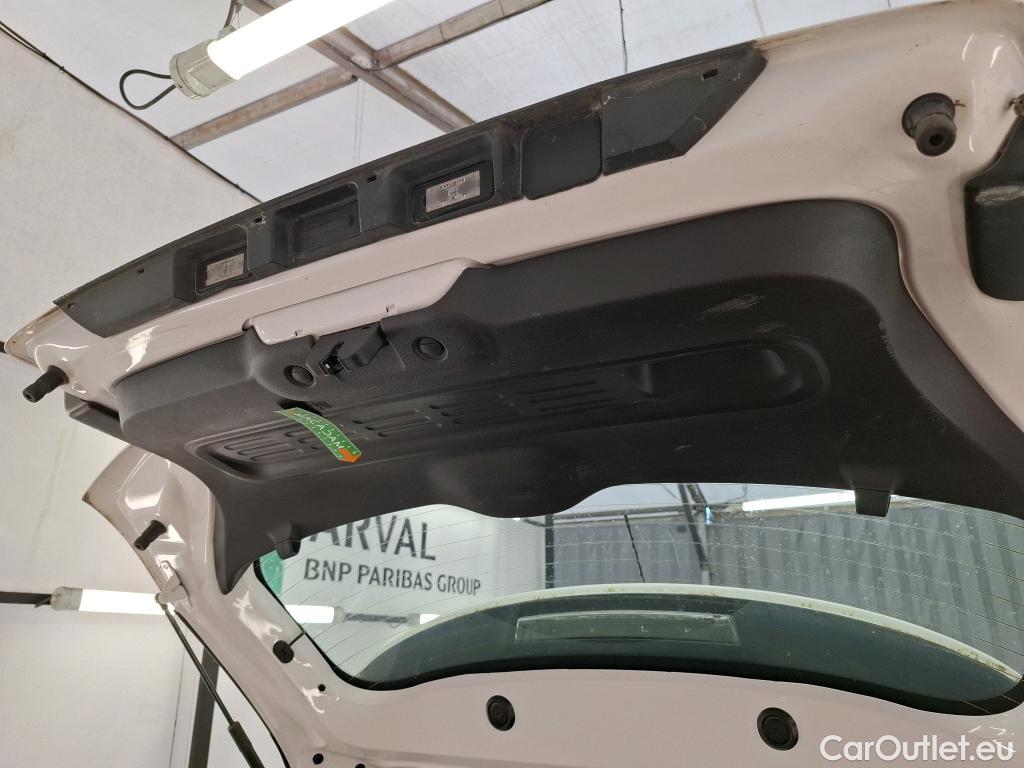  Citroen  C4 Cactus  Feel Nav Société 1.5 BlueHDi 100CV BVM6 E6d #40