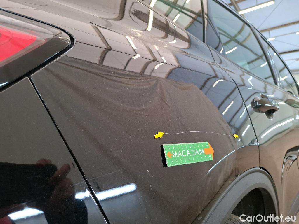  Ford  Kuga FORD  / 2019 / 5P / SUV 2.5 Dur 225 hybrid PHEV Pshift Titanium #9
