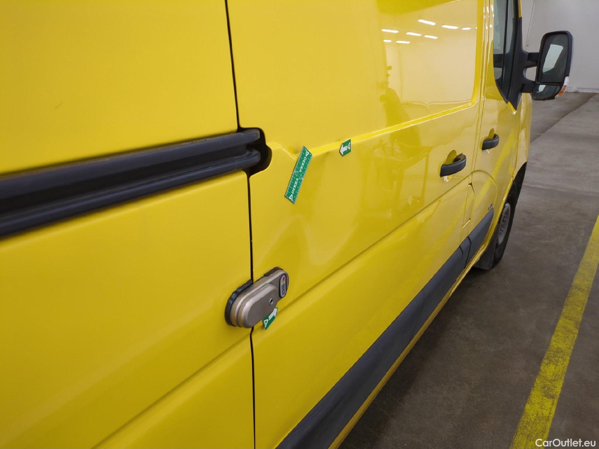  Renault  Master RENAULT  / 2019 / 4P / Fourgon tôlé FG Z.E.Tr CF F3100 L2H2 R75 AI - 19 #26
