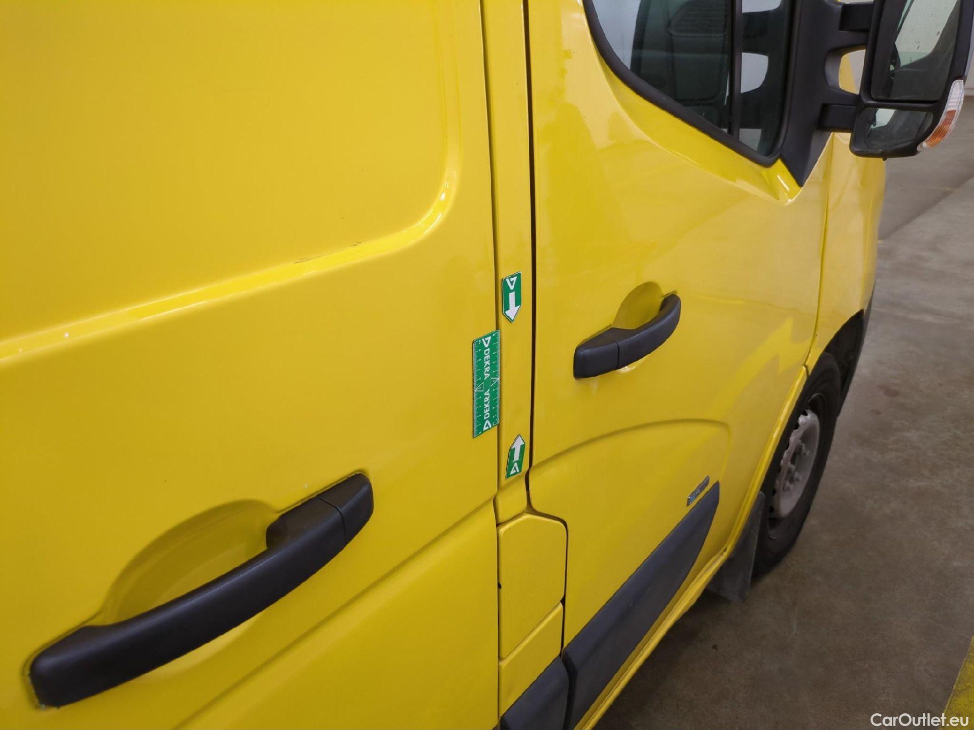  Renault  Master RENAULT  / 2019 / 4P / Fourgon tôlé FG Z.E.Tr CF F3100 L2H2 R75 AI - 19 #30