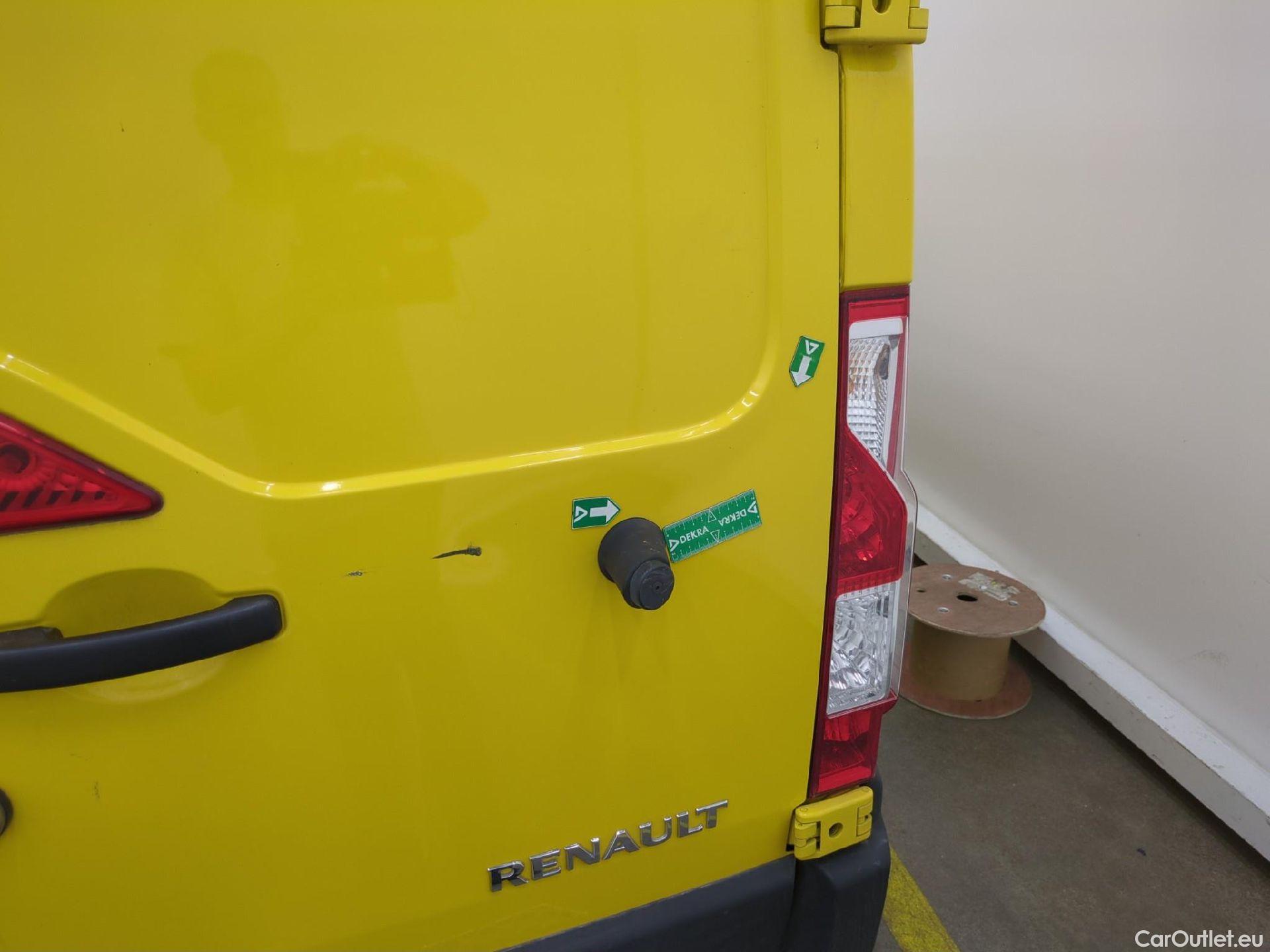  Renault  Master RENAULT  / 2019 / 4P / Fourgon tôlé FG Z.E.Tr CF F3100 L2H2 R75 AI - 19 #47
