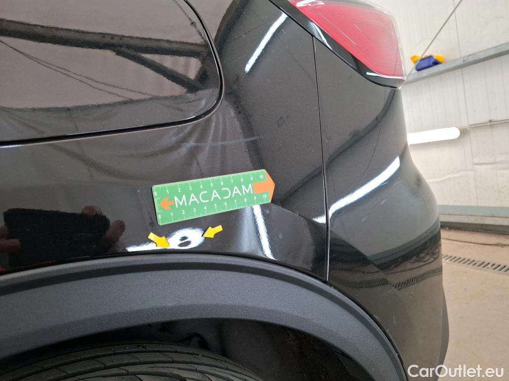  Ford  Kuga FORD  / 2019 / 5P / SUV 2.5 Dur 225 hybrid PHEV Pshift Titanium #39