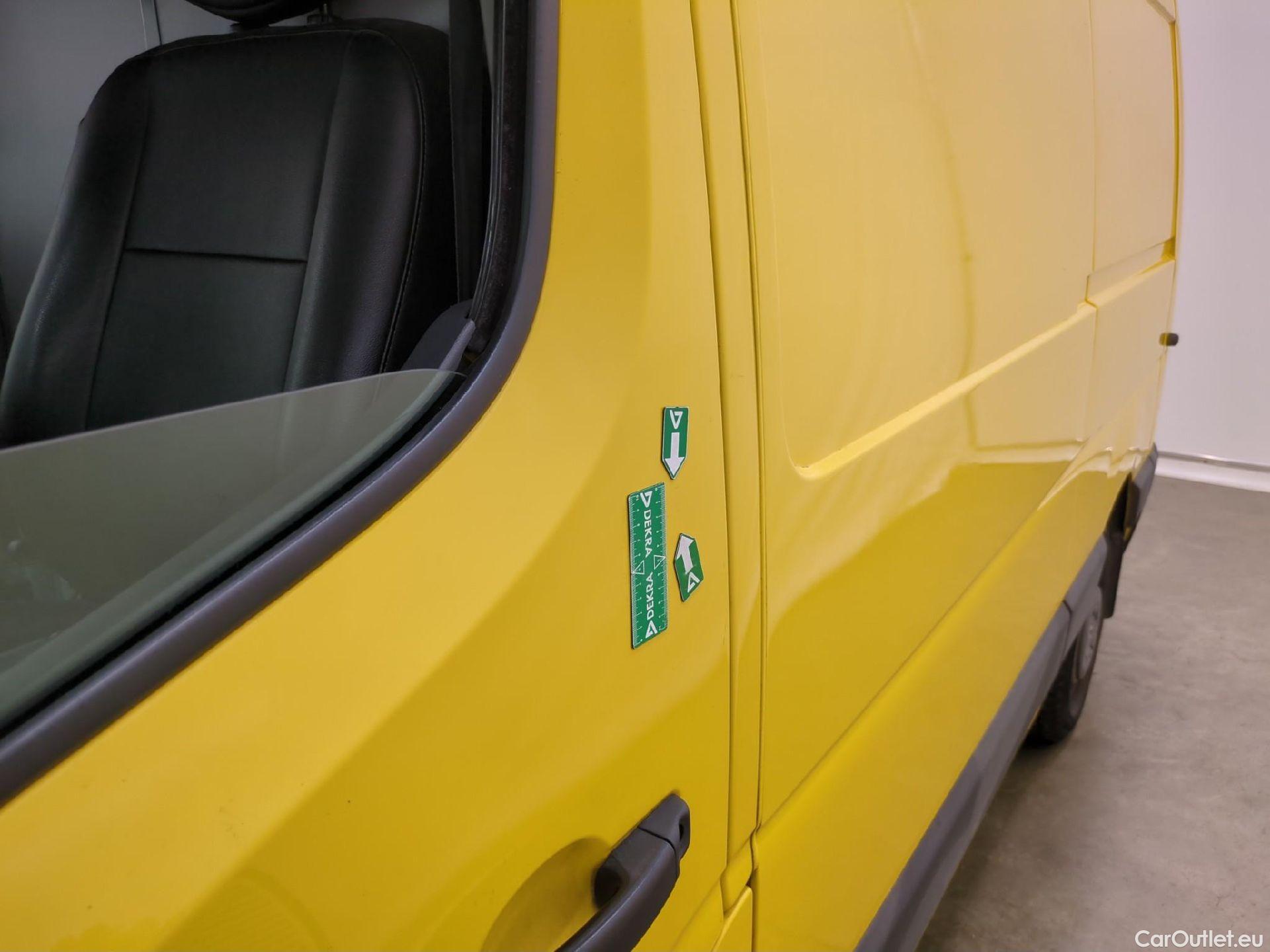  Renault  Master RENAULT  / 2019 / 4P / Fourgon tôlé FG Z.E.Tr CF F3100 L2H2 R75 AI - 19 #40