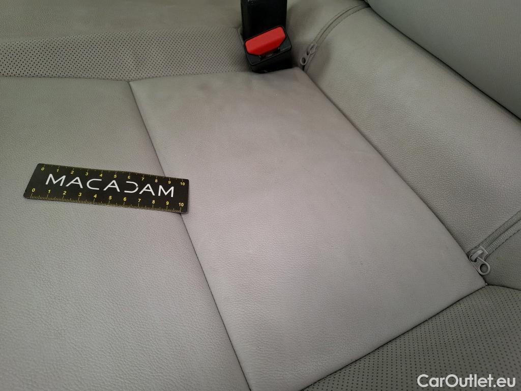  Renault  Captur RENAULT  / 2019 / 5P / SUV Initiale Paris E-TECH Plug-in 160 -21 #15