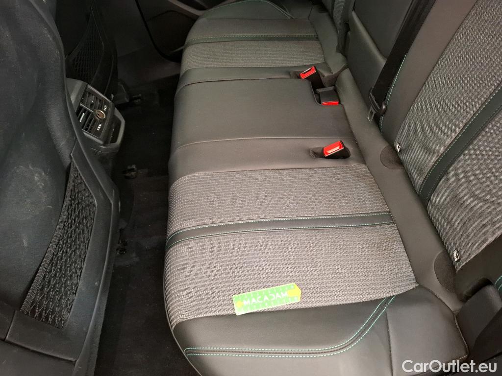  Peugeot  3008  Allure Pack 1.5 HDi 130CV BVA8 E6d #18