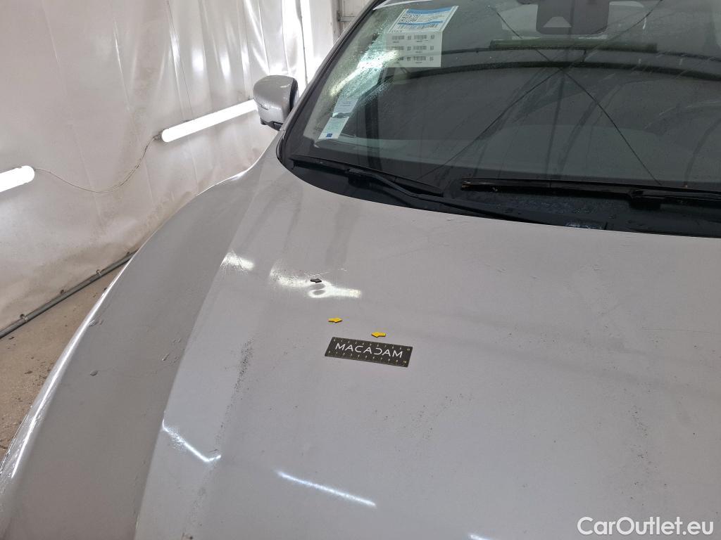  Nissan  Qashqai NISSAN  / 2017 / 5P / Crossover 1.5 DCI 115 Tekna #3