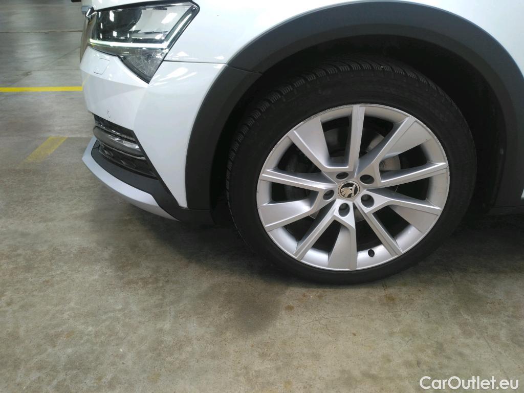  Skoda  Superb  Break Scout 2.0 TDI 150CV BVA7 E6d #11