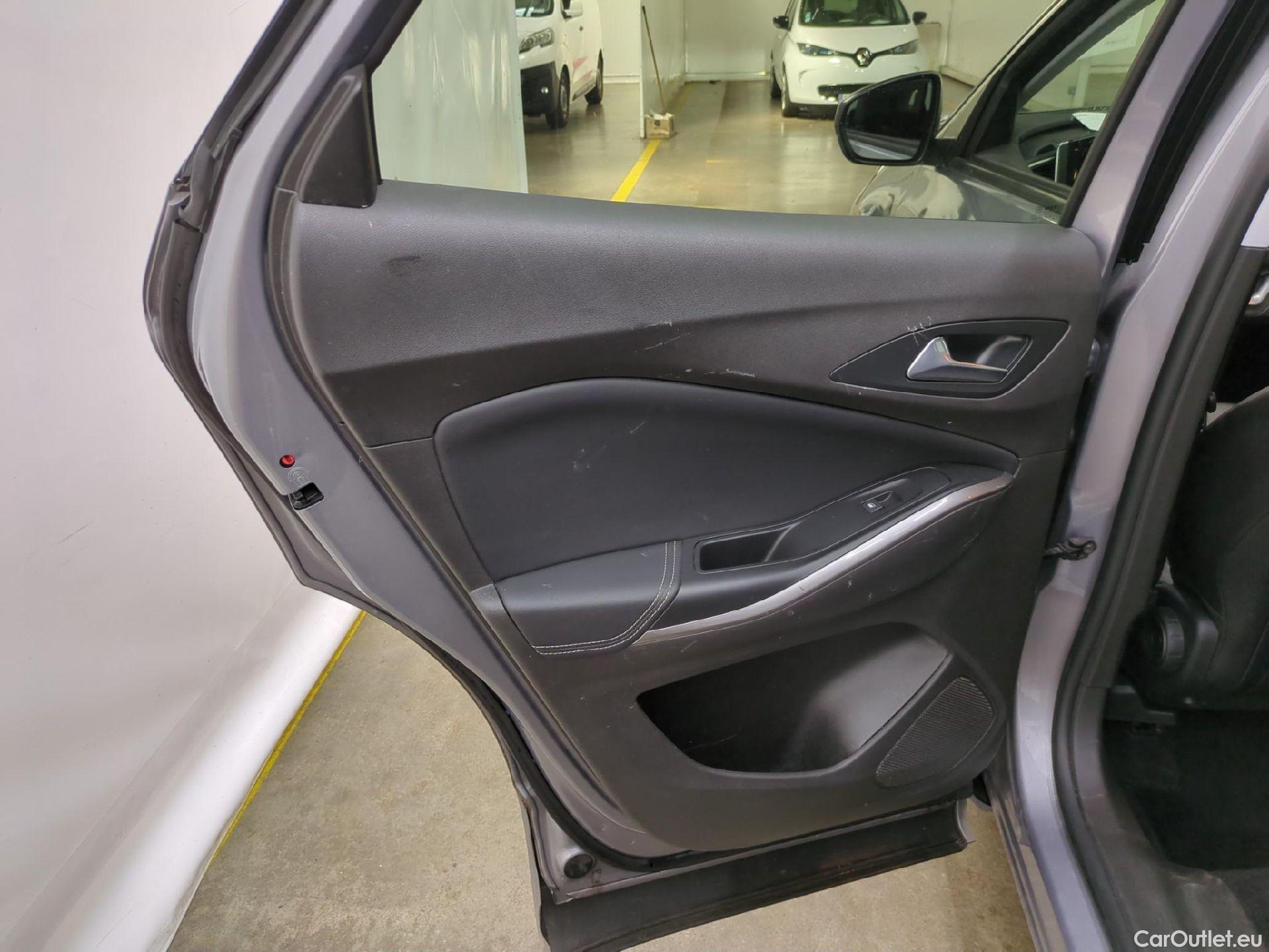  Opel   Grandland X Grandland X Business Elegance 1.5 130CV BVA8 6E #5