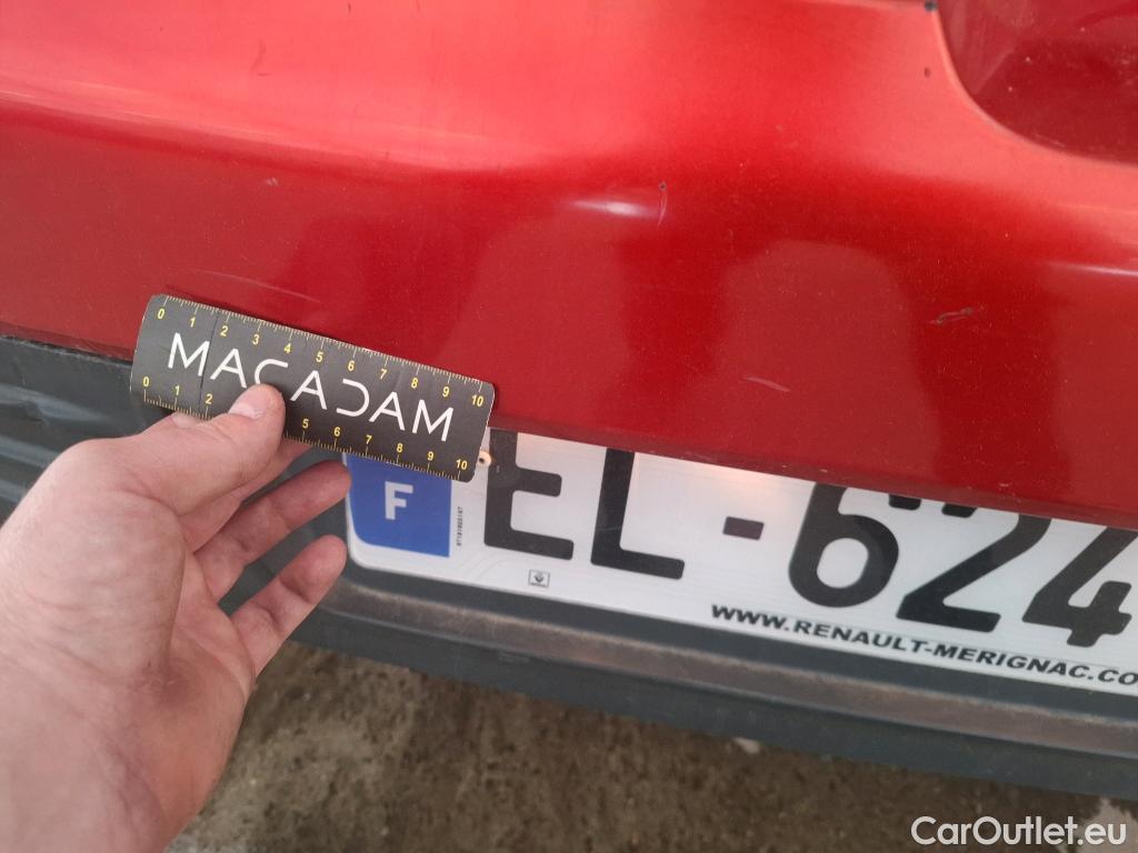  Renault  Clio  IV Air 1.5 dCi 75CV BVM5 E6 #13