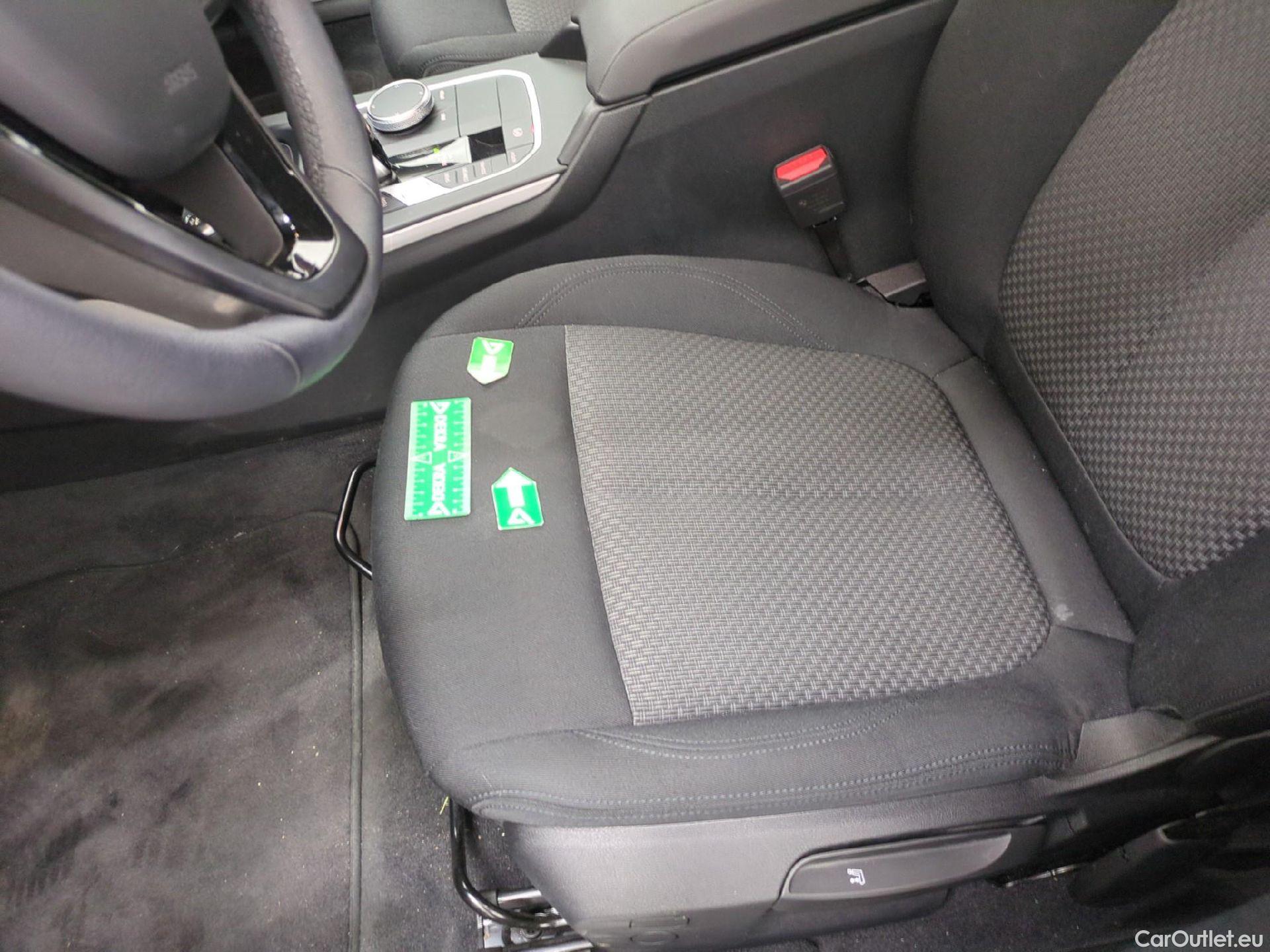  Bmw  Serie 1 1 Berline 116 d Business Design 1.5 115CV BVA7 E6d #2