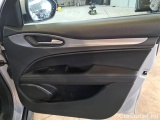  Alfa Romeo   STELVIO ALFA ROMEO / 2017 / 5P / SUV 2.2 TD 160 CV SPRINT AT8 RWD #119