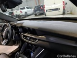  Alfa Romeo   STELVIO ALFA ROMEO / 2017 / 5P / SUV 2.2 TD 160 CV SPRINT AT8 RWD #125