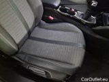  Peugeot  2008 PEUGEOT  / 2019 / 5P / CROSSOVER BLUEHDI 110 ALLURE S/S #138