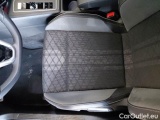  Volkswagen  Golf  VOLKSWAGEN / 2019 / 5P / BERLINA 1.5 ETSI EVO ACT 110KW R-LINE DSG #12